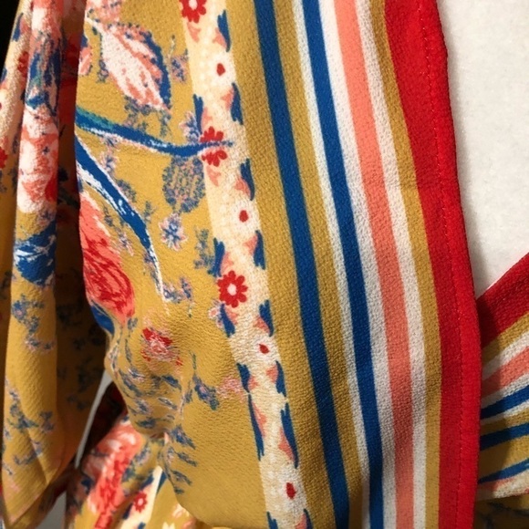 🆕Flying Tomato Yellow Floral Jumpsuit Size XS - Picture 3 of 10